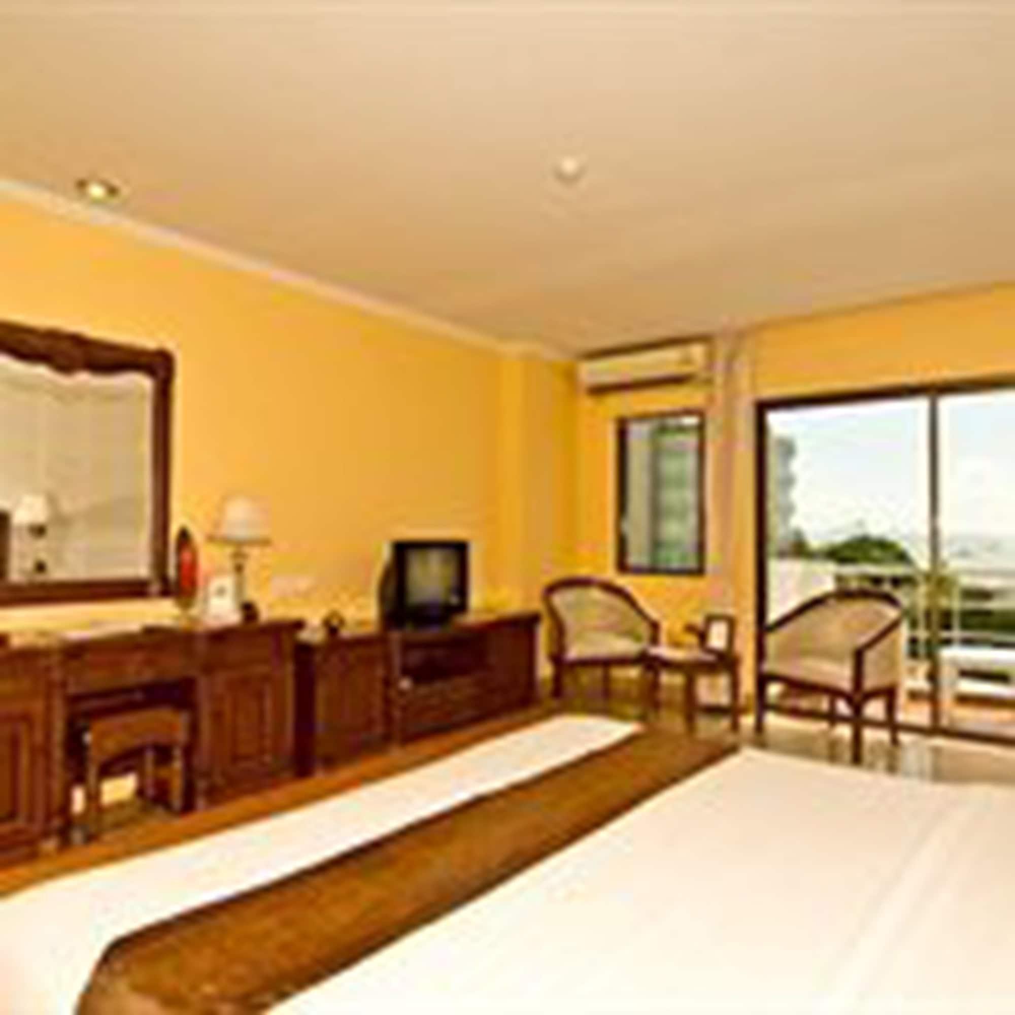 Best Beach Villa Pattaya Exterior foto